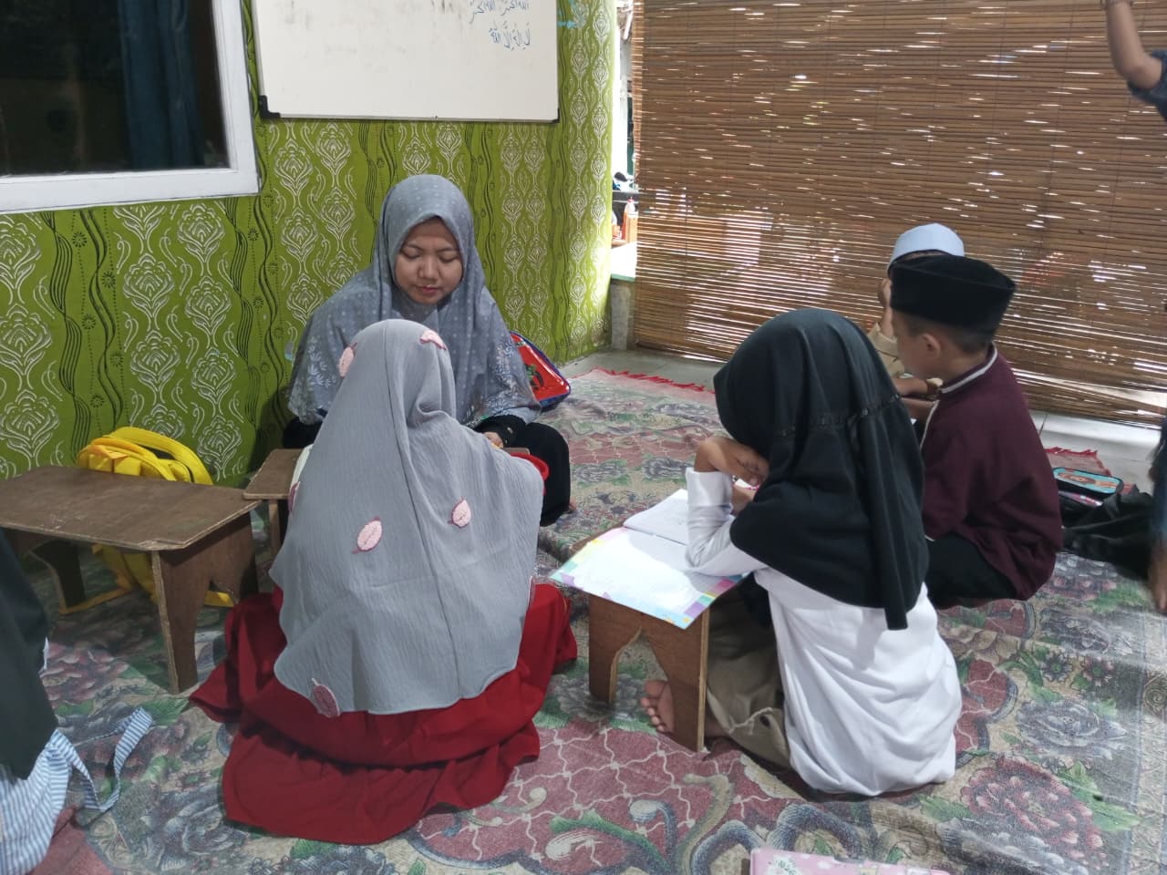 Pendampingan atau bimbingan belajar